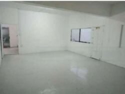 Irving Road (D13), Factory #473566681